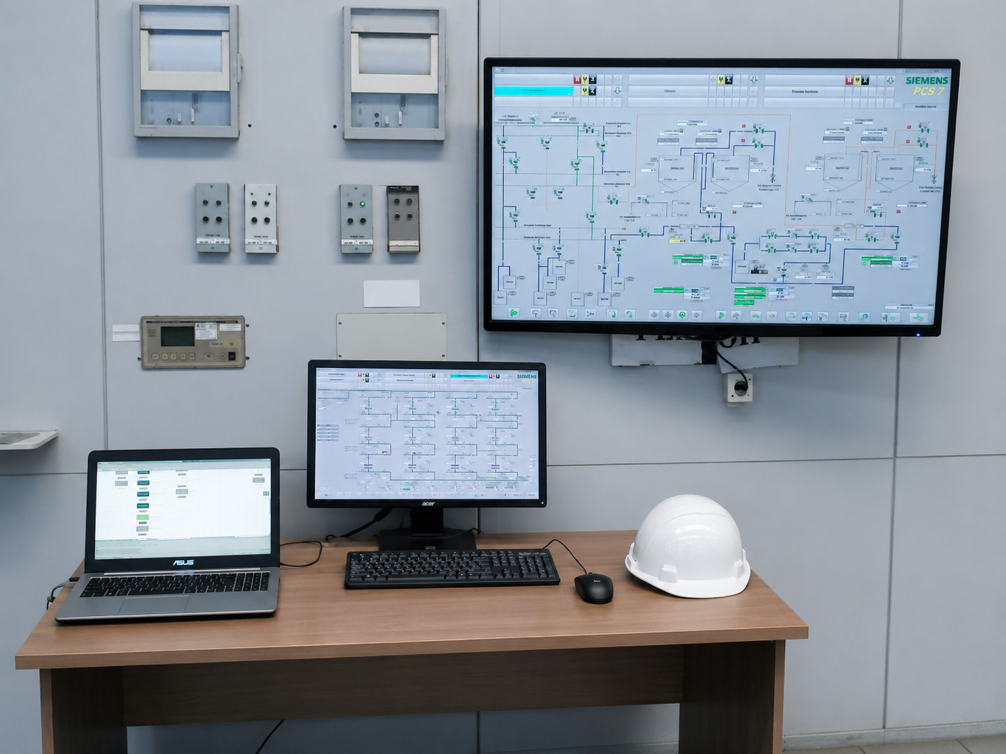 Рабочее место оператора SCADA-системы линии очистки конденсата